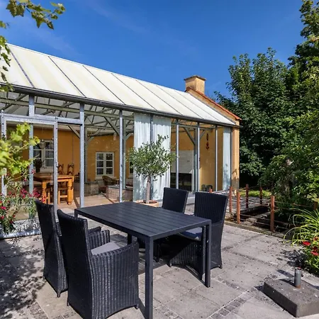 Huno - 2km From The Sea By Interhome *